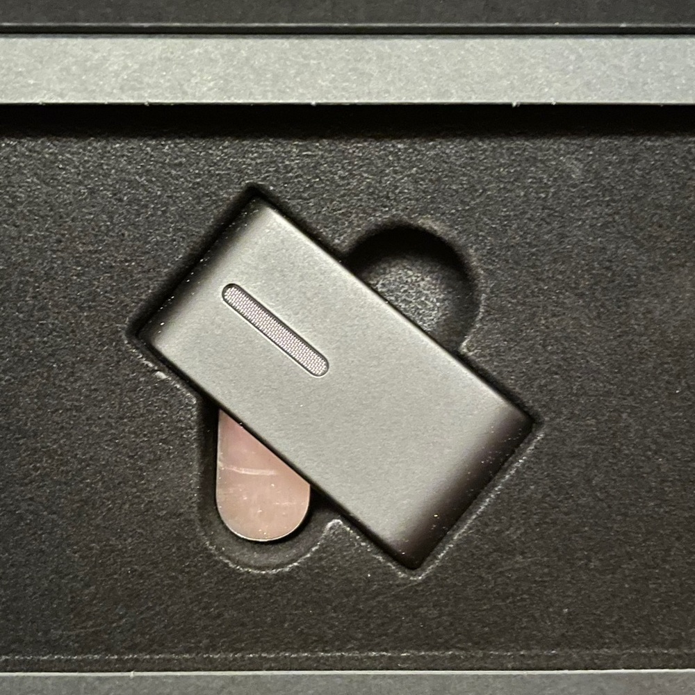 Oticon ConnectClip Blue Tooth & 4 Hearing Aids.